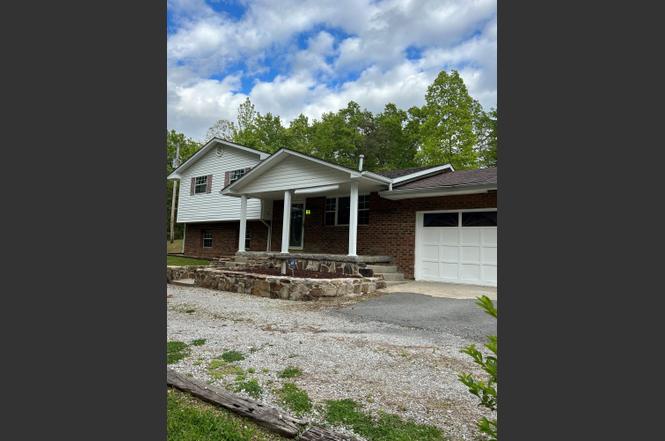 1778 Log Cabin Rd Corbin KY 40701 MLS 23008036 Redfin