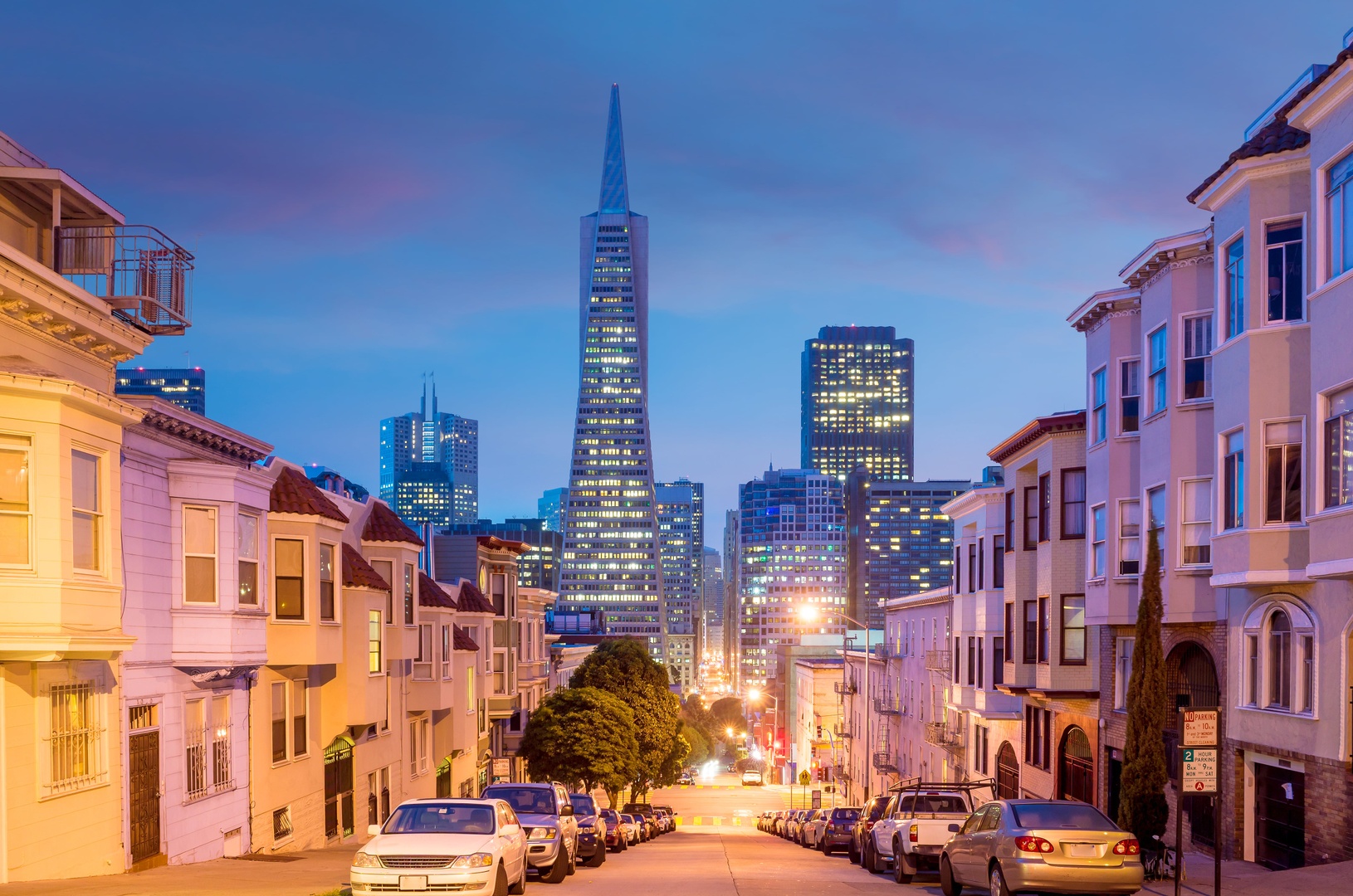 view of street in nob hill neighborhood in san francisco