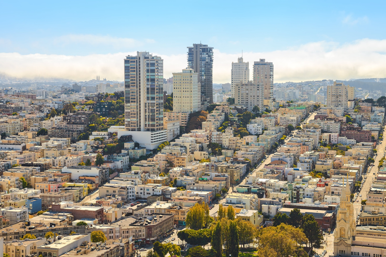 view of nob hill neighborhood in san francisco