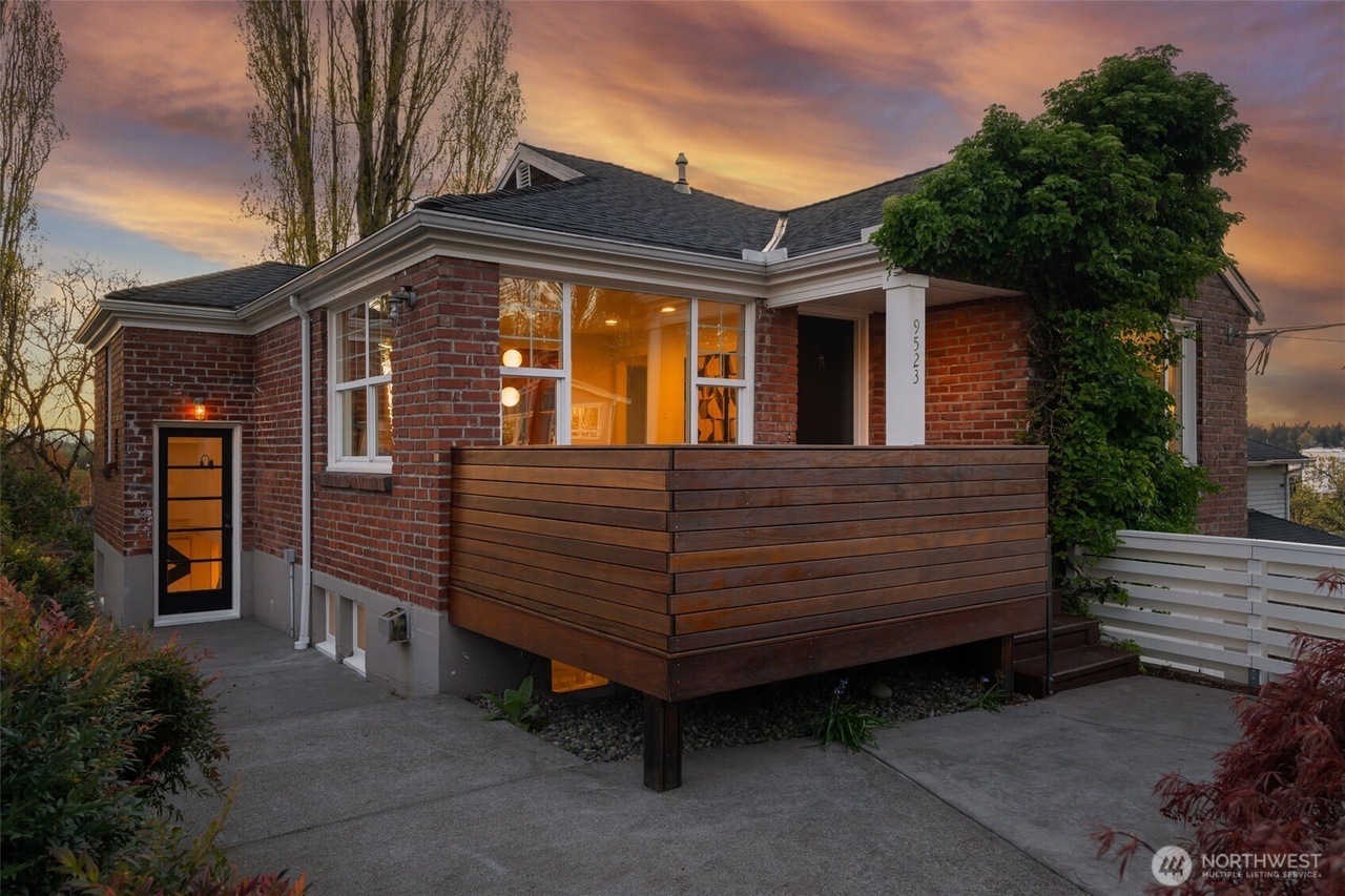 9523 4Th Ave NE, Seattle, WA 98115 | Redfin