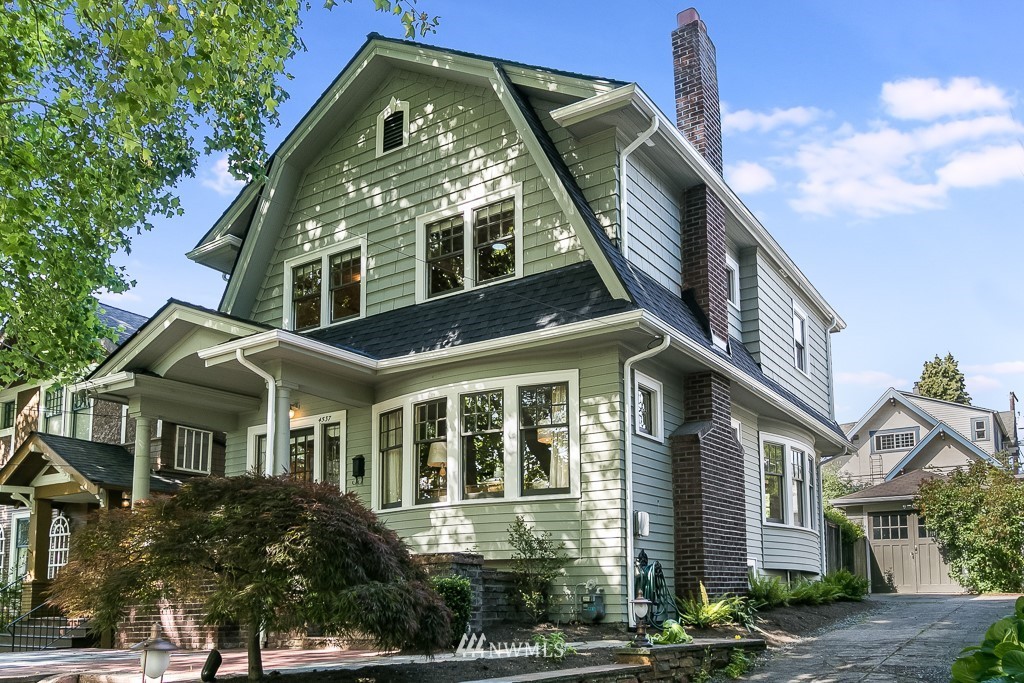 4537 4th Ave NE, Seattle, WA 98105 | Redfin