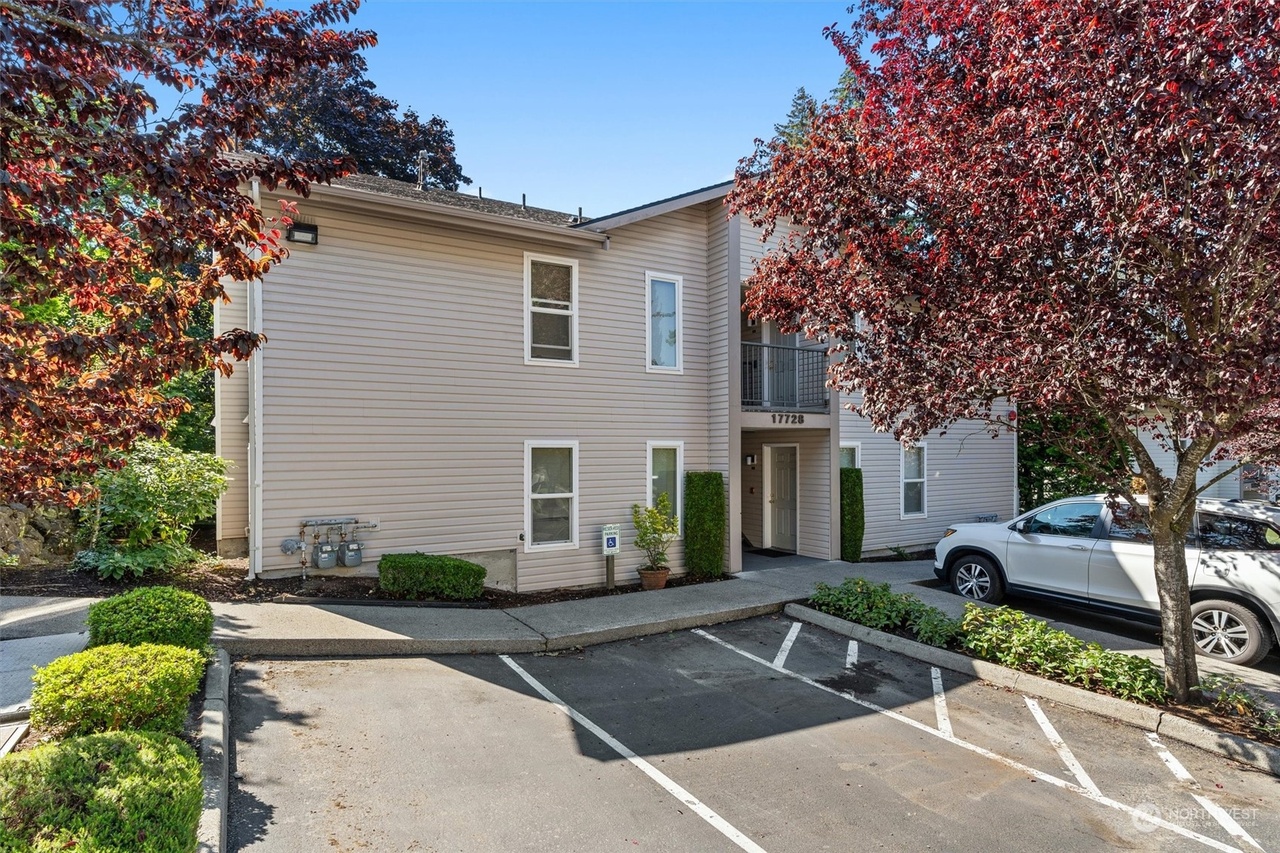 17728 12th Ave NE, Shoreline, WA 98155 | Redfin 17728 12th Ave NE, Shoreline, WA 98155 | Redfin
