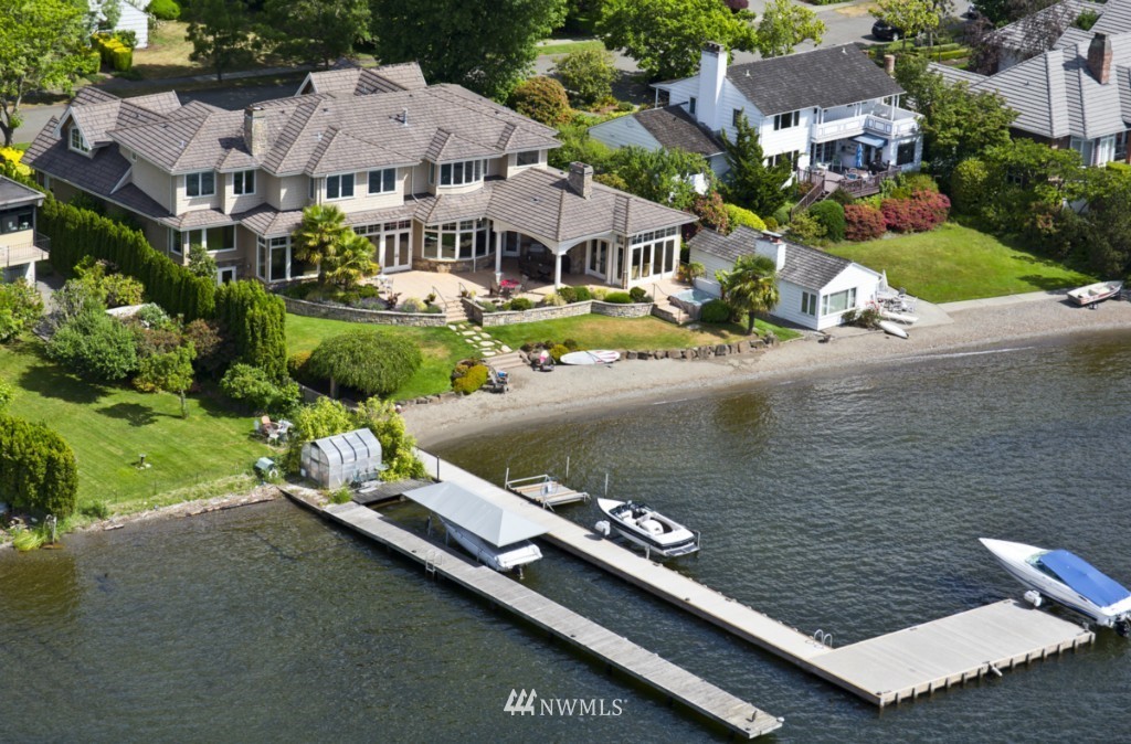 16706 Shore Dr NE, Lake Forest Park, WA 98155 | Redfin