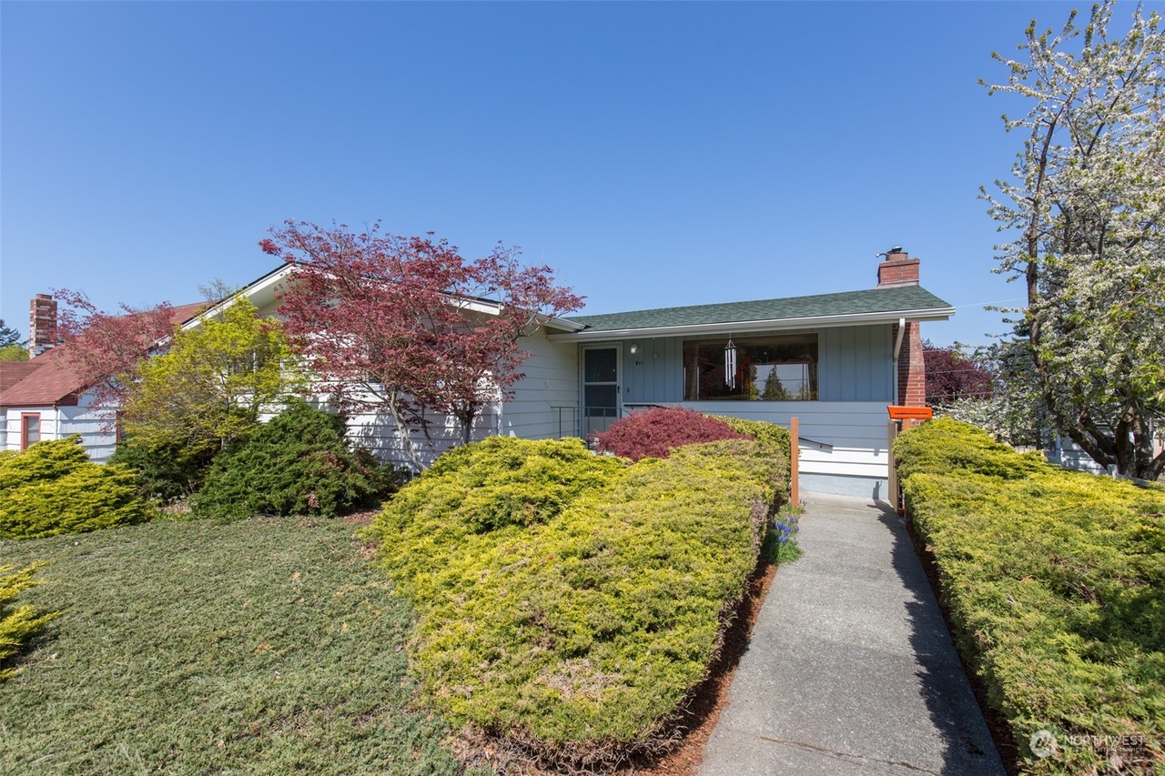 911 E Tenth St, Port Angeles, WA 98362 MLS 2065397 Redfin