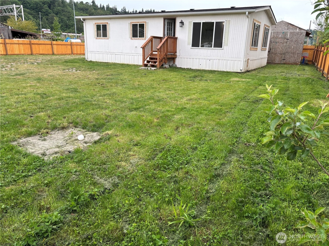 38 11th Ave N, Algona, WA 98001 | Redfin