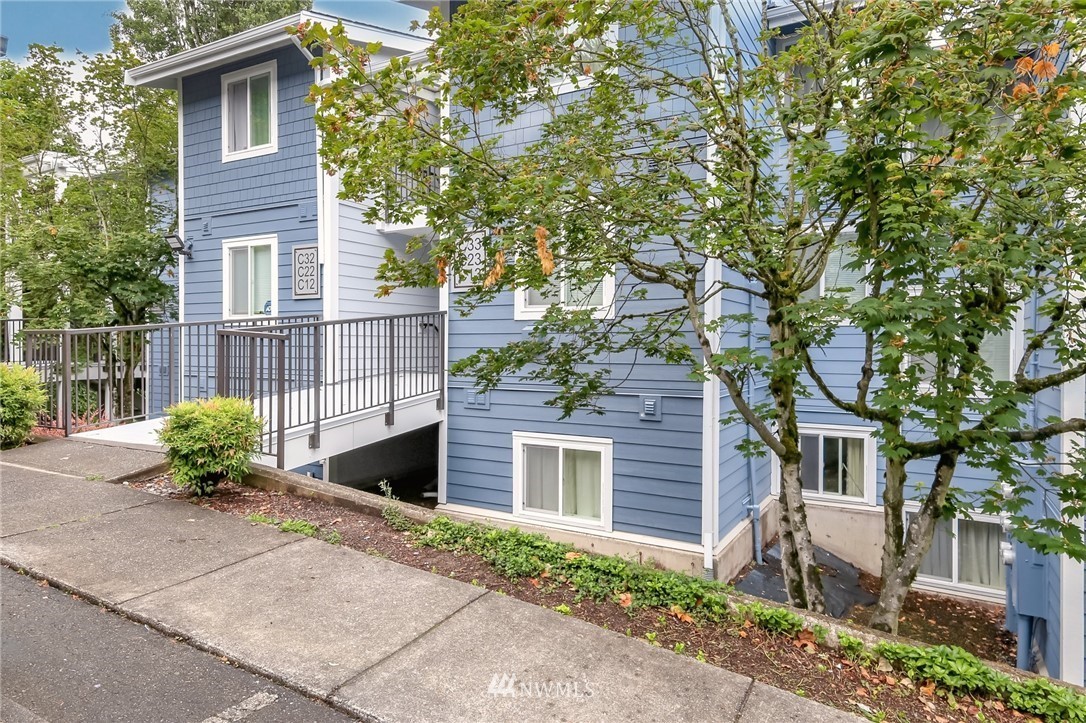 2431 S 248th St Unit C13, Kent, WA 98032 | MLS# 1774500 | Redfin