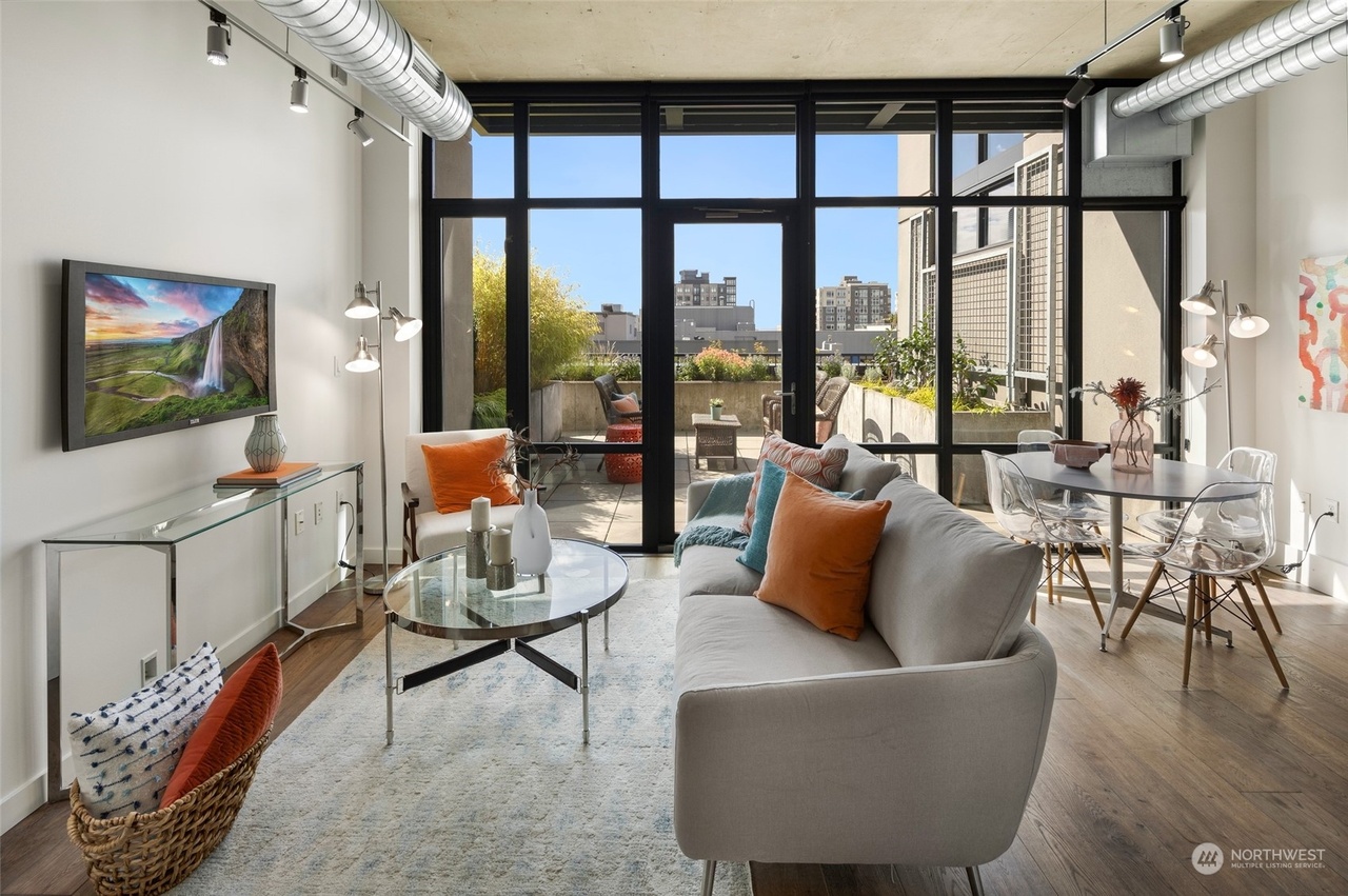 2720 3rd Ave #515, Seattle, WA 98121 | Redfin
