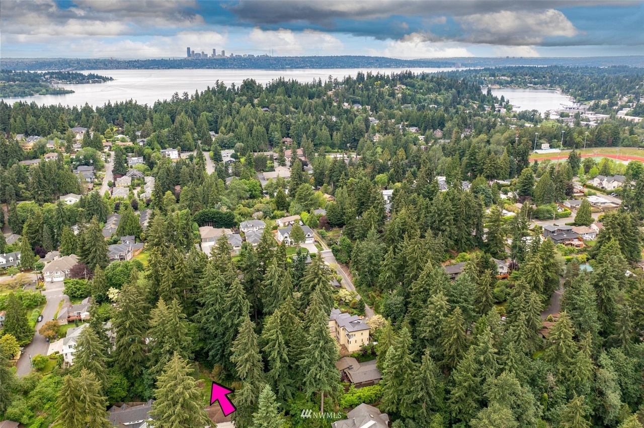 1224 108th Ave SE, Bellevue, WA 98004 | MLS# 1952532 | Redfin