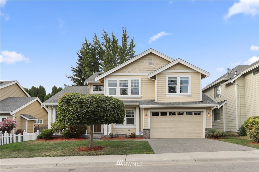 7924 NE 184th St, Kenmore, WA 98028 | Redfin