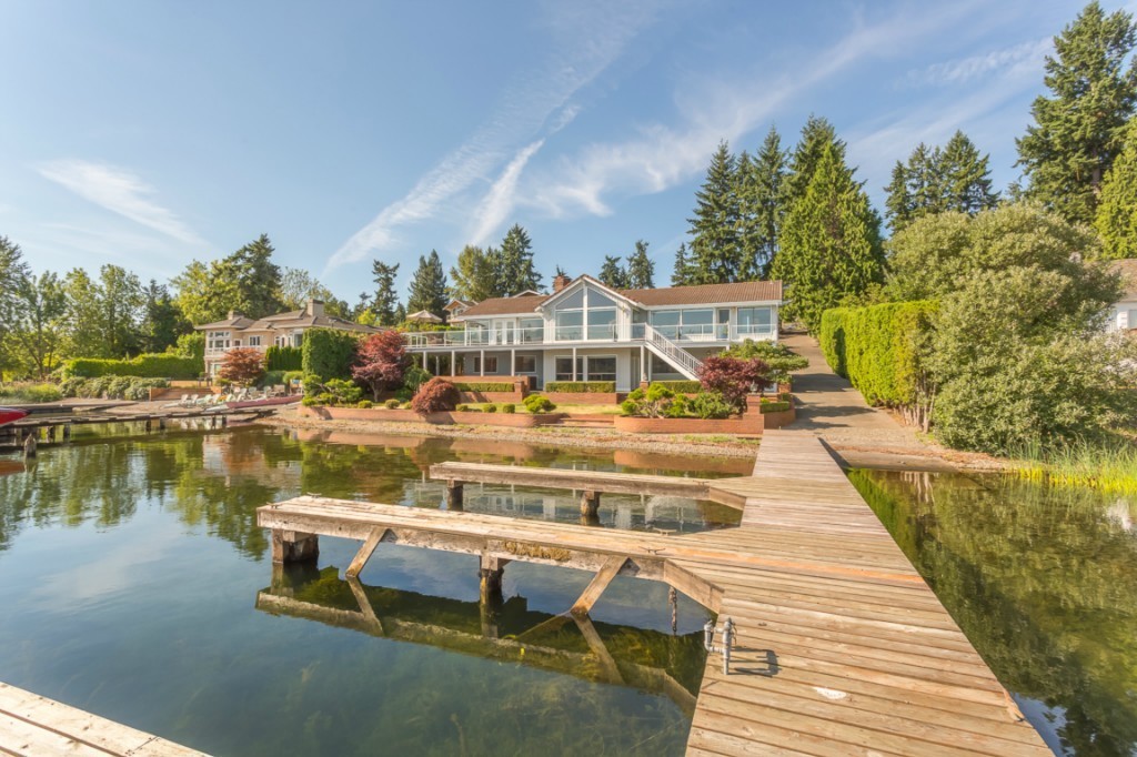 3260 W Lake Sammamish Pkwy NE, Redmond, WA 98052 | MLS# 820558 | Redfin