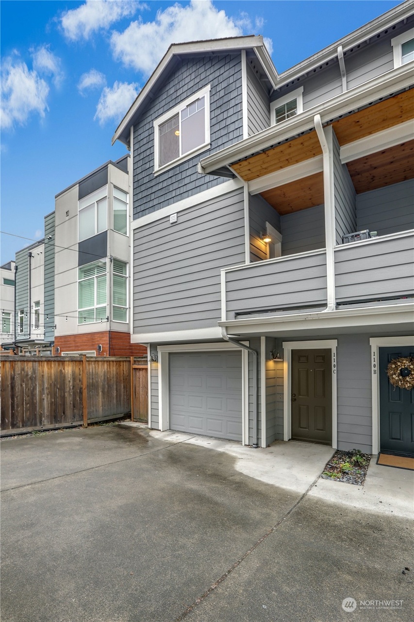 110 20th Ave Unit C, Seattle, WA 98122 | MLS# 2001609 | Redfin