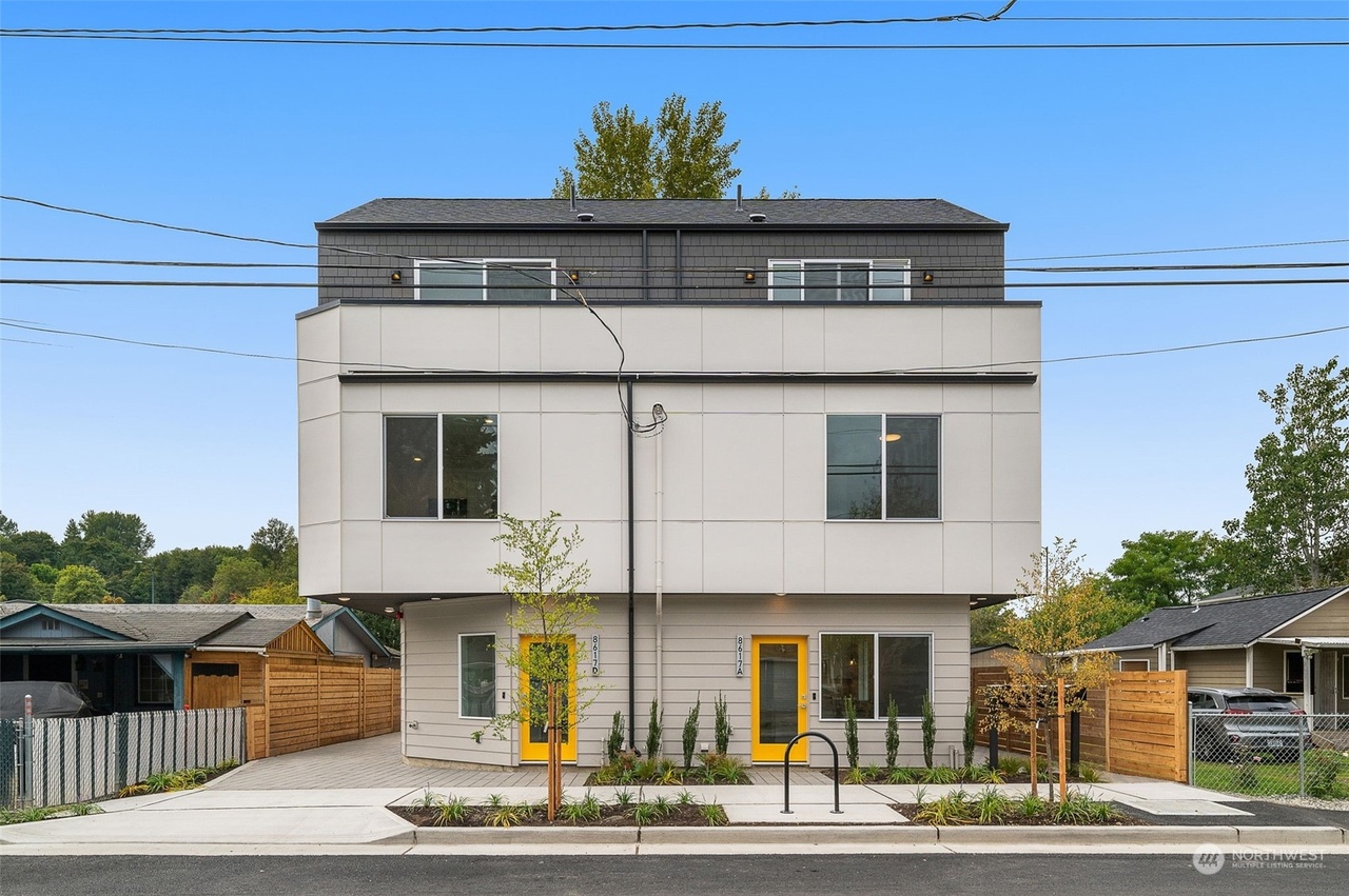 8617 44th Ave S Unit B, Seattle, WA 98118 | Redfin