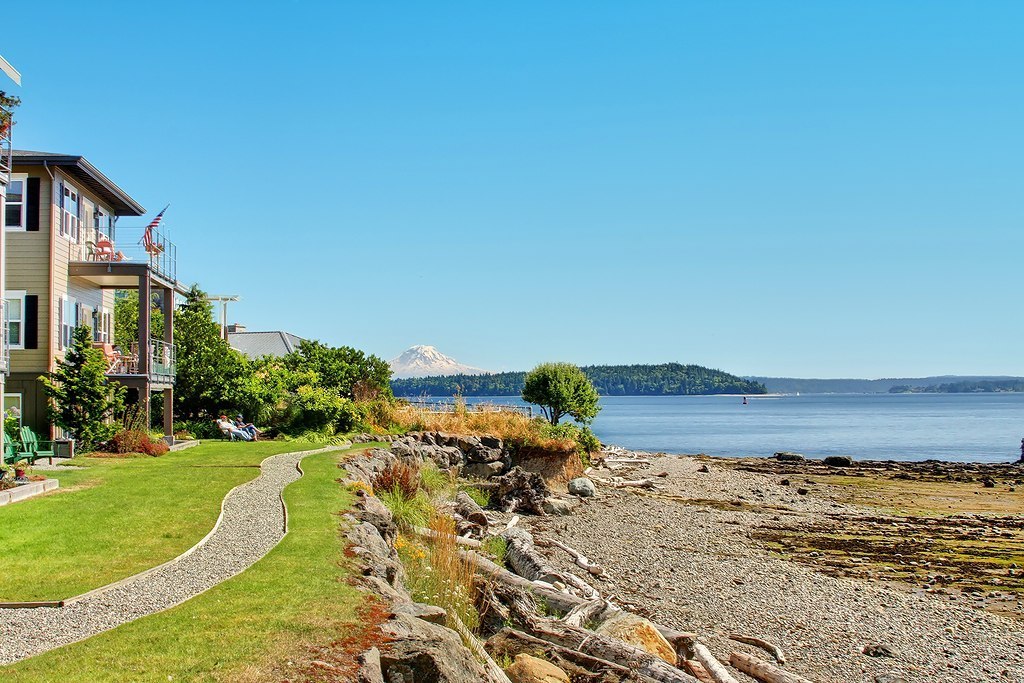 9551 NE South Beach Dr Unit 2H, Bainbridge Island, WA 98110 MLS