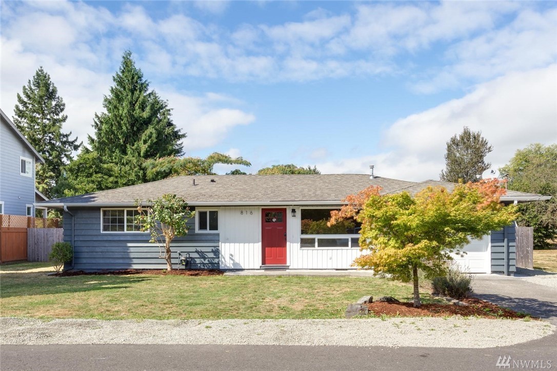 Unique Apartment Buildings For Sale Puyallup Wa for Living room