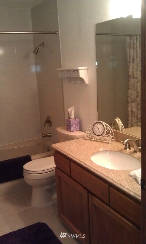 2025 Narrows View Cir Unit D131, Gig Harbor, WA 98335 MLS 382701