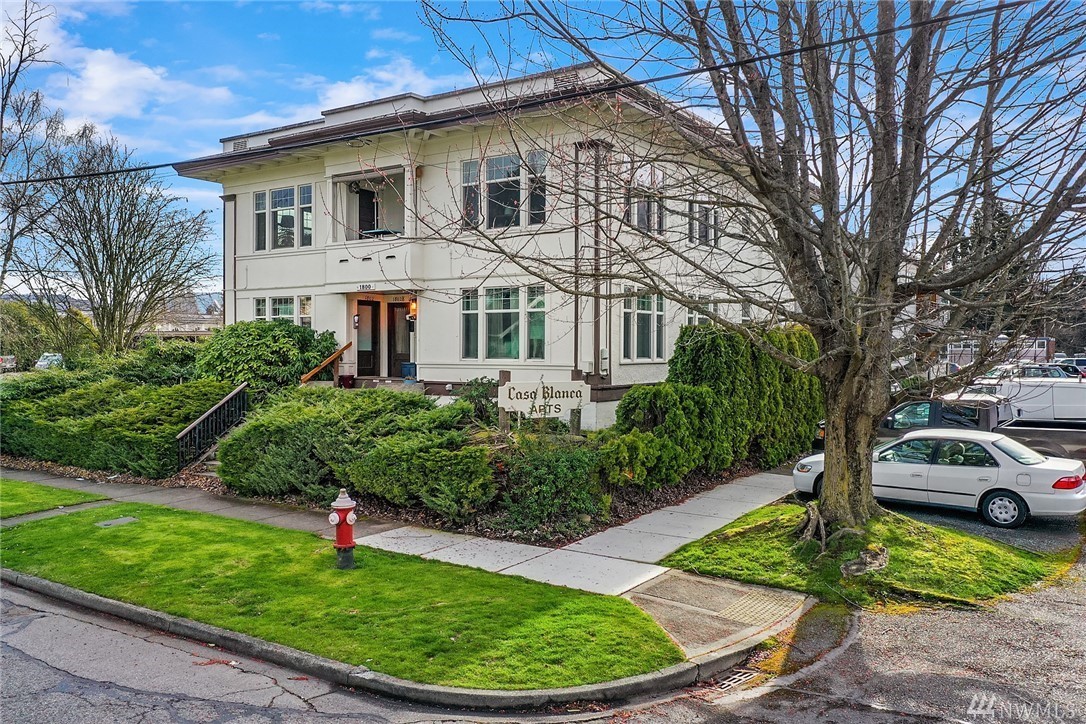 1800 D St Bellingham Wa 925 Mls Redfin