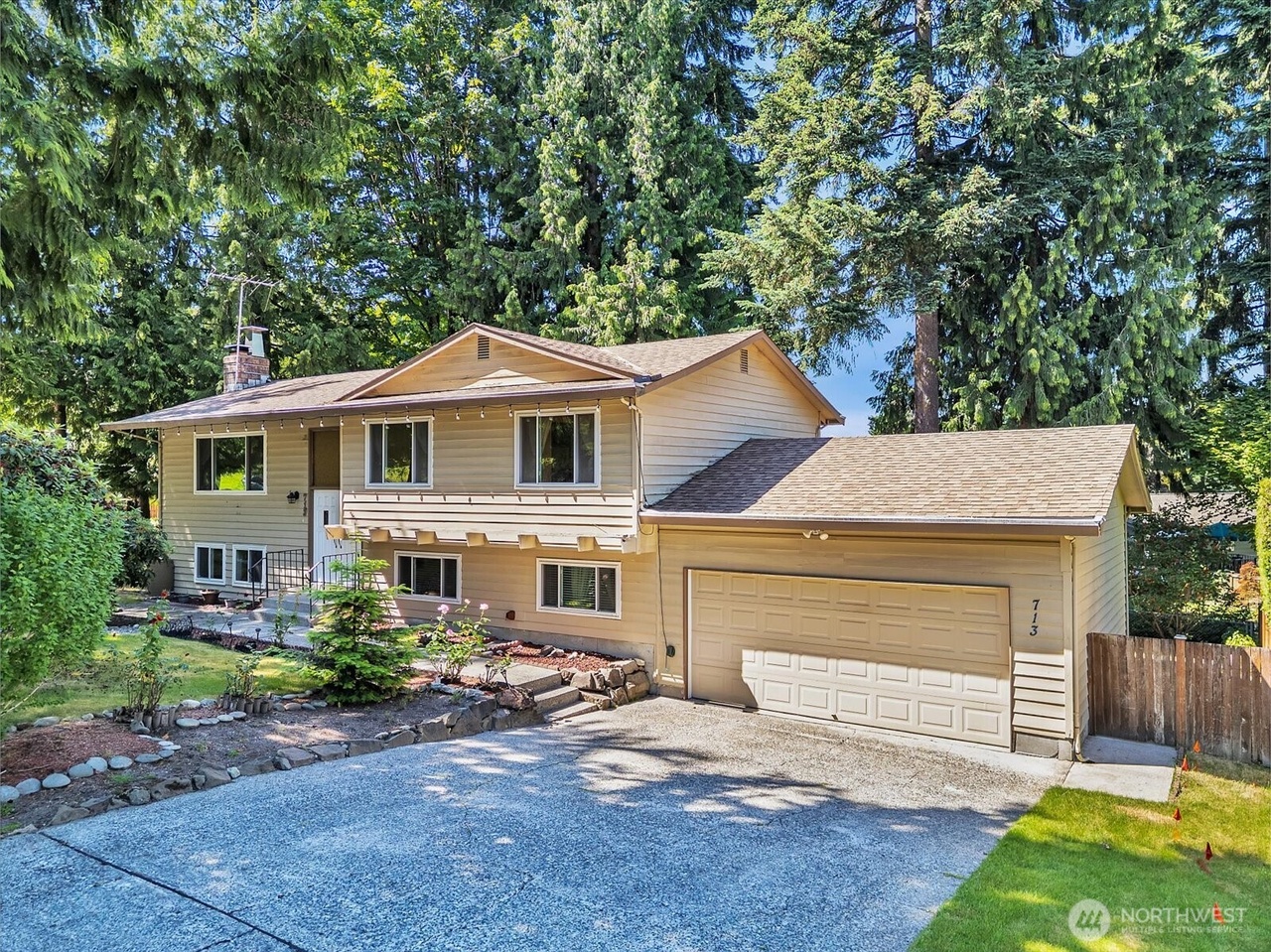 713 220th St SW, Bothell, WA 98021 | MLS# 2382737 | Redfin