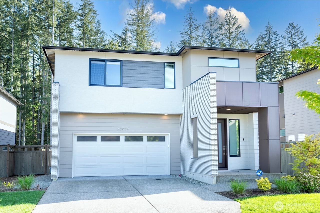 22919 SE Sycamore St, Black Diamond, WA 98010 | MLS# 2373749