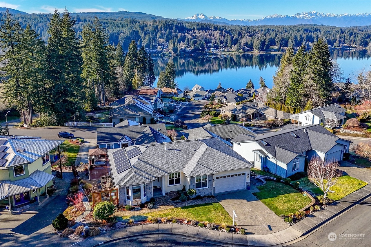 pucpuff✕4 6086 Kingfisher Ct, Bremerton, WA 98312 | Redfin