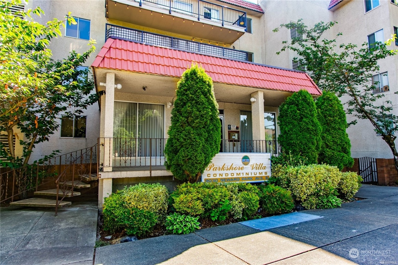 Redfin Seward Park
