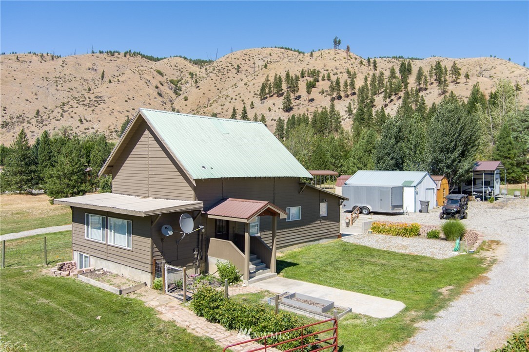 11574 Entiat River Rd, Entiat, WA 98822 MLS 1813832 Redfin