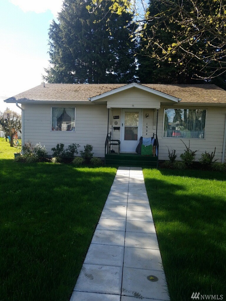 1924 6th St, Marysville, WA 98270 MLS 1444927 Redfin