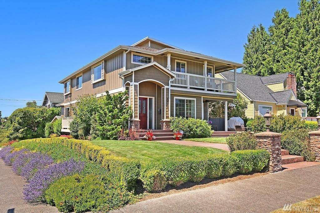 Redfin 98118