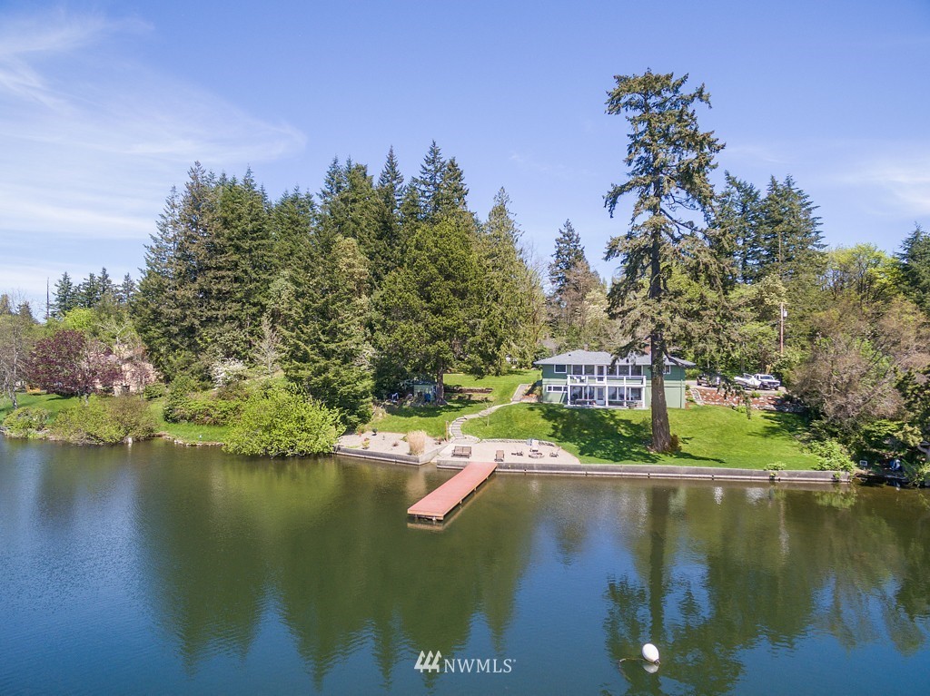 6701 Lake Dr, Bremerton, WA 98312
