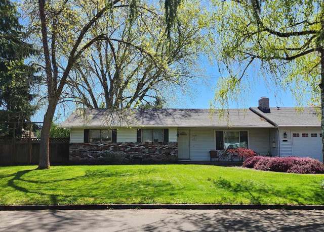 Property at 3605 NE 38th St, Vancouver, WA 98661, 3 beds, 2 baths