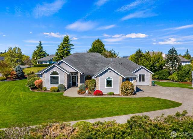 Property at 9214 24th Ct SE, Olympia, WA 98513, 4 beds, 3.5 baths