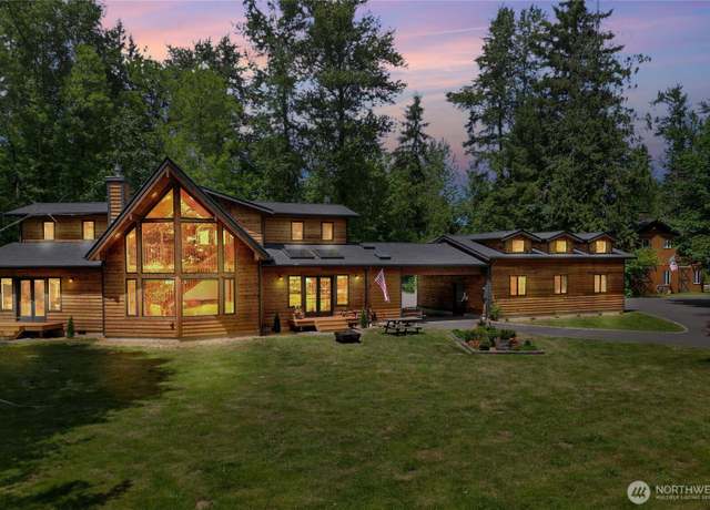 Property at 31520 94th Ave E, Eatonville, WA 98328, 3 beds, 3.5 baths