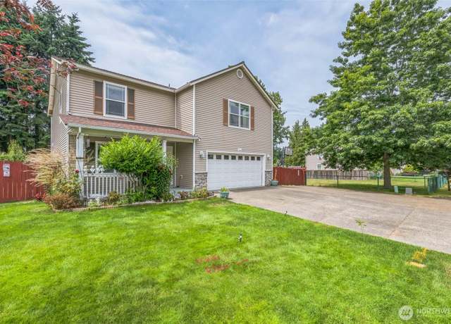 Property at 14118 108th Avenue Ct E, Puyallup, WA 98374, 4 beds, 2.5 baths