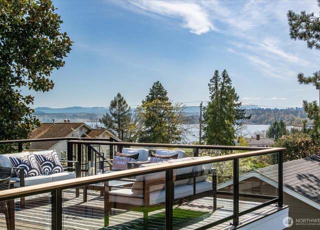 Property at 5211 S Brighton St, Seattle, WA 98118, 4 beds, 3.5 baths
