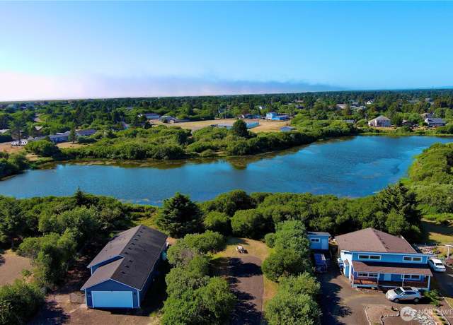 Property at 368 Marine View Dr SW, Ocean Shores, WA 98569