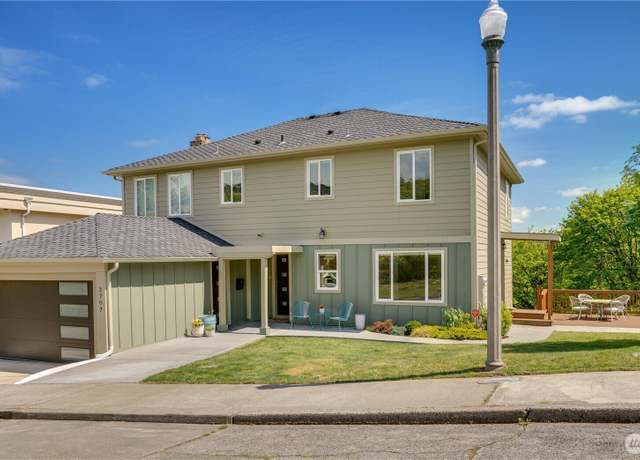 Property at 2707 N Henry Rd, Tacoma, WA 98403, 6 beds, 3.5 baths