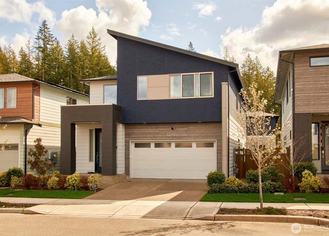 Property at 22893 Poplar Ave SE, Black Diamond, WA 98010, 4 beds, 3 baths