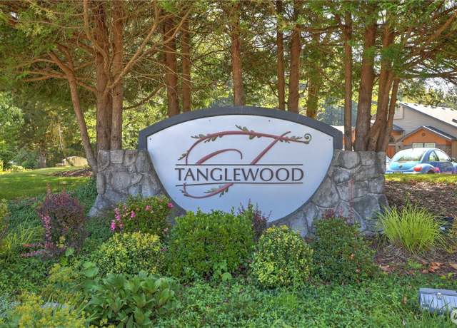 Property at 25025 SE Klahanie Blvd Unit L104, Sammamish, WA 98029, 3 beds, 2 baths