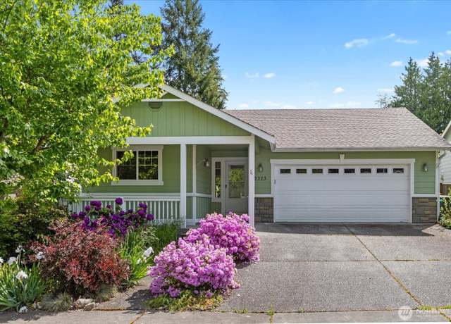 Property at 2323 Baird Ave, Snohomish, WA 98290, 3 beds, 2 baths