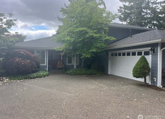 Property at 8277 Tracyton Blvd NW, Bremerton, WA 98311, 3 beds, 3 baths