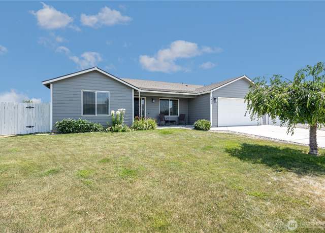 Property at 5421 Jackson Ln, Pasco, WA 99301, 3 beds, 2 baths