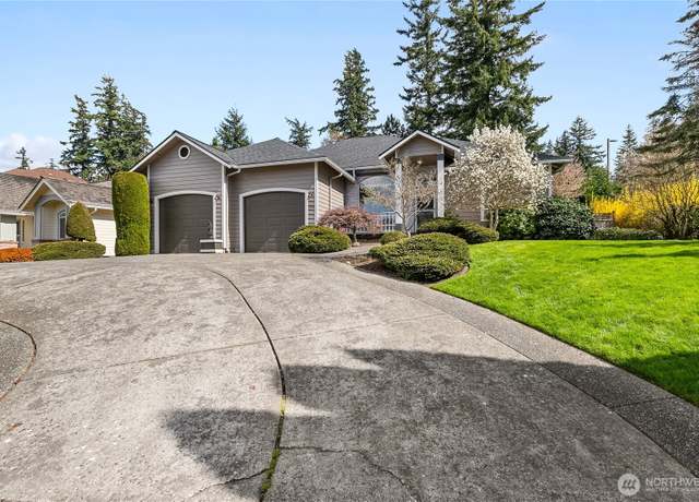 Property at 3100 Tanglewood Ln, Bellingham, WA 98226, 3 beds, 2 baths