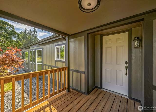 Property at 3604 235th St E, Spanaway, WA 98387, 3 beds, 2 baths