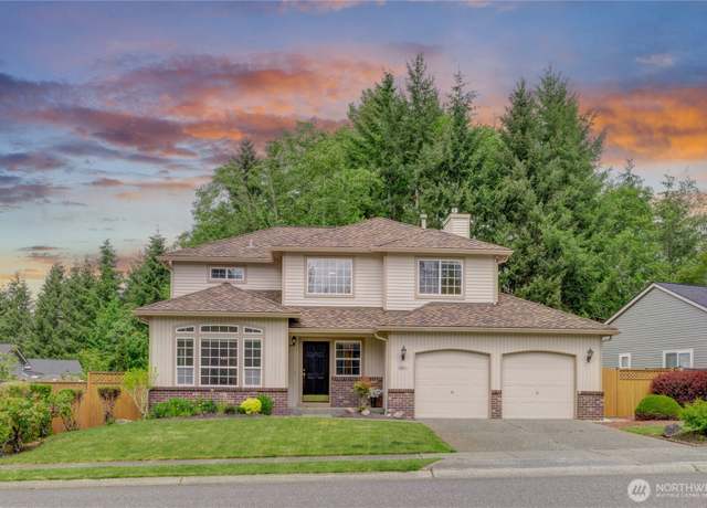 Property at 5511 152nd St SE, Everett, WA 98208, 3 beds, 2.5 baths