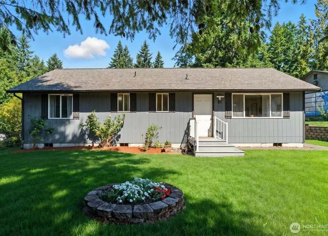 Property at 61 NE Wanda Ct, Belfair, WA 98528, 3 beds, 2 baths