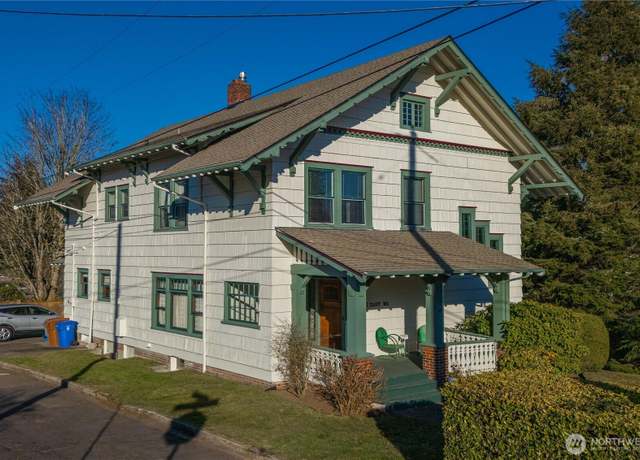 Property at 1 East Rd, Tacoma, WA 98406, 6 beds, 4 baths