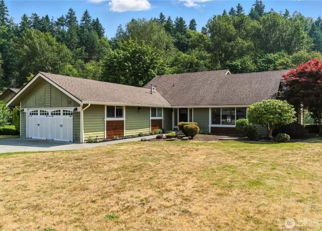Property at 22 Riverview Dr NE, Auburn, WA 98002, 4 beds, 3 baths