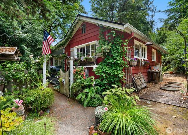 Property at 4101 SW Orchard St, Seattle, WA 98136, 2 beds, 1 bath