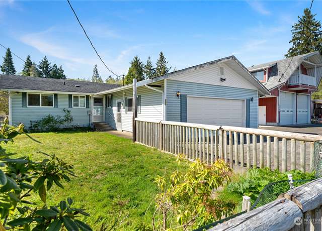 Property at 205 W Baldwin St, Aberdeen, WA 98520, 3 beds, 1.5 baths
