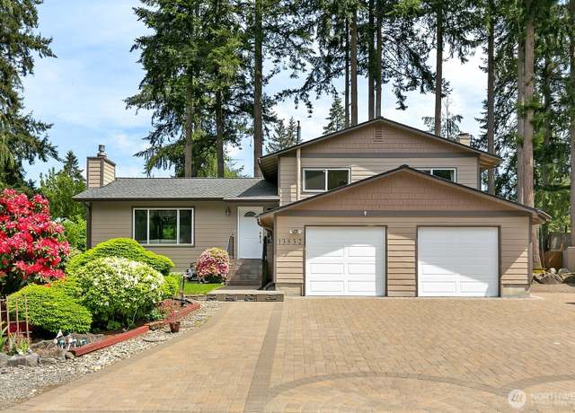 Property at 13832 146th Pl SE, Renton, WA 98059, 3 beds, 3 baths