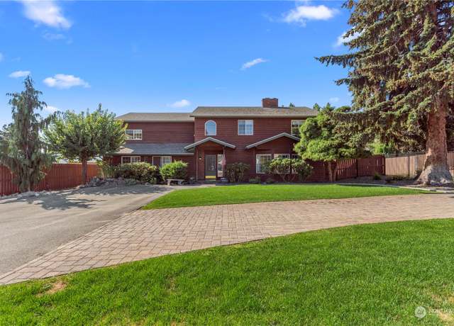 Property at 1427 McKittrick St, Wenatchee, WA 98801, 5 beds, 4.5 baths